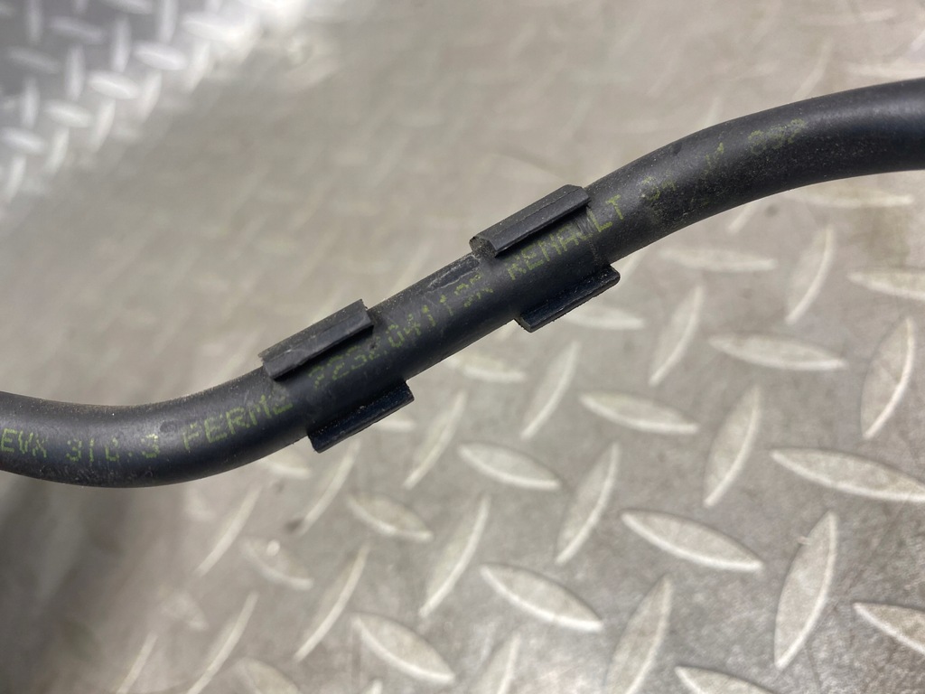 фото №8, Шланг wąż труба топлива renault talisman 1.6 tce turbo 223204119r