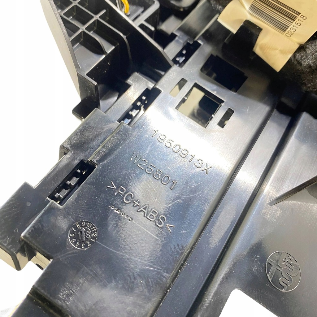 фото №12, Alfa romeo stelvio 2019 тримачі заводський