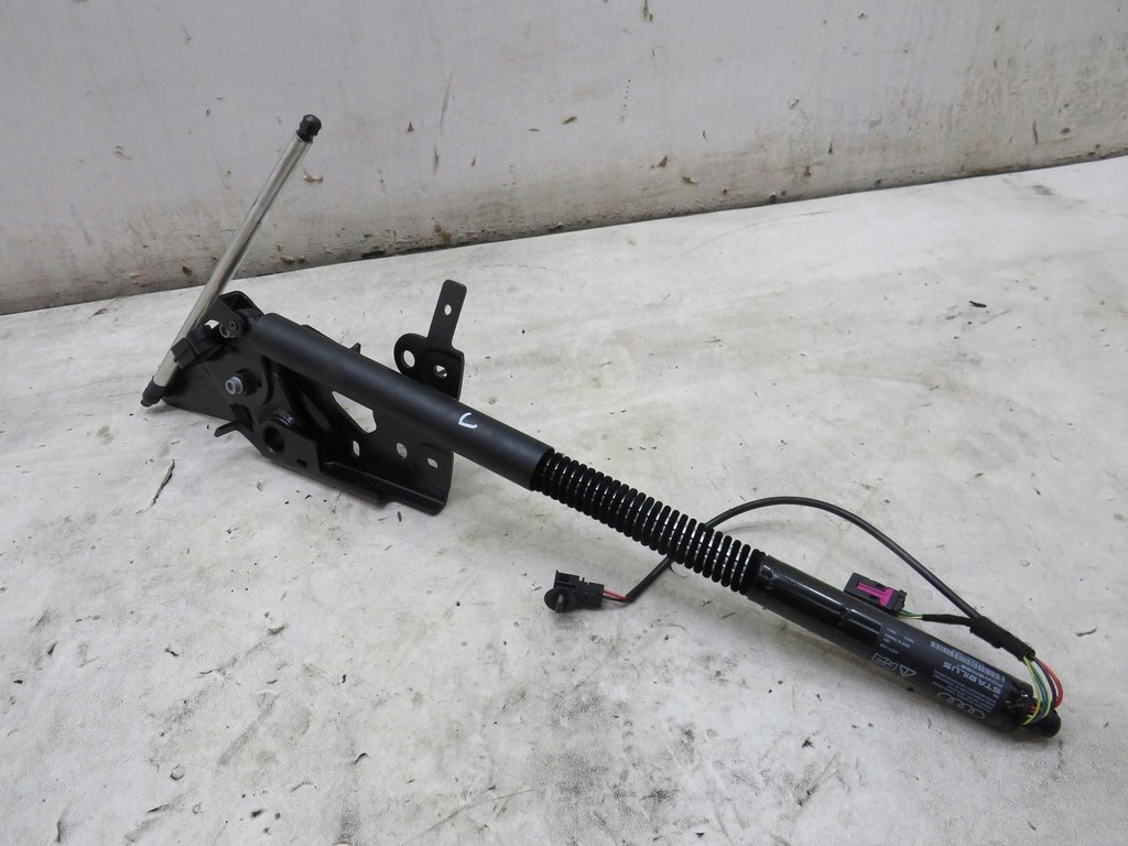 фото №5, Привід петля кришки задня лівий правий audi a7 4g