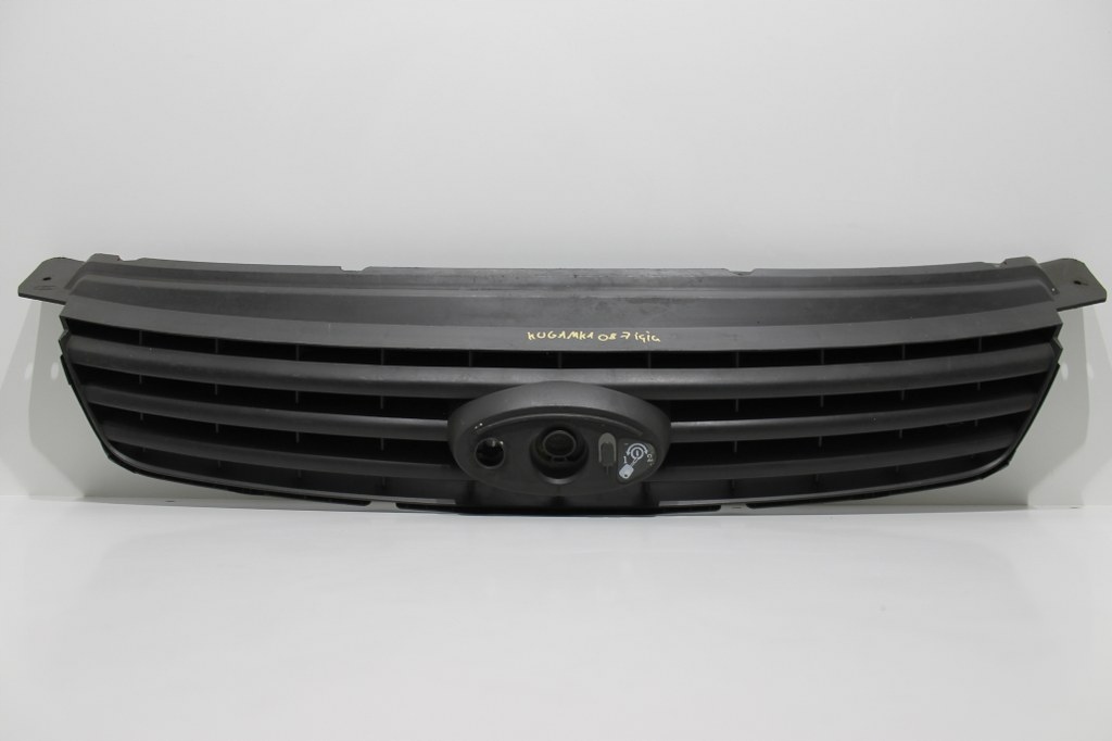 фото №1, Ford kuga mk1 решётка радиатора идеальное состояние 08r+