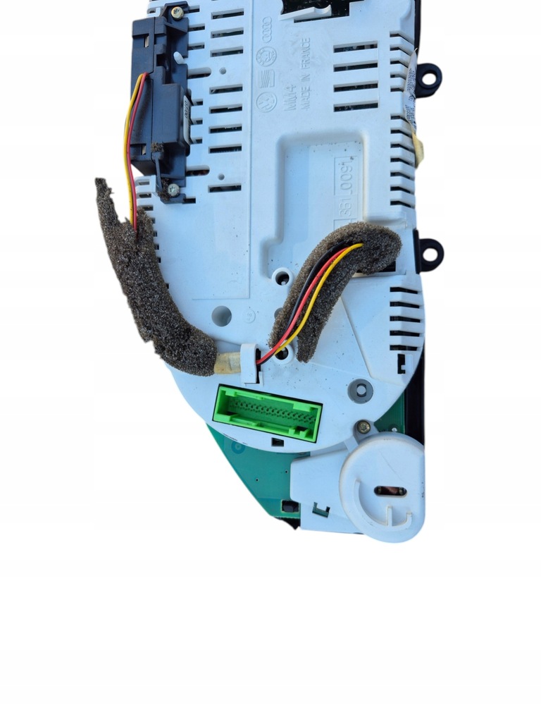 фото №6, Счетчик приборы audi a6 c5 2.5 tdi 4b0920900c