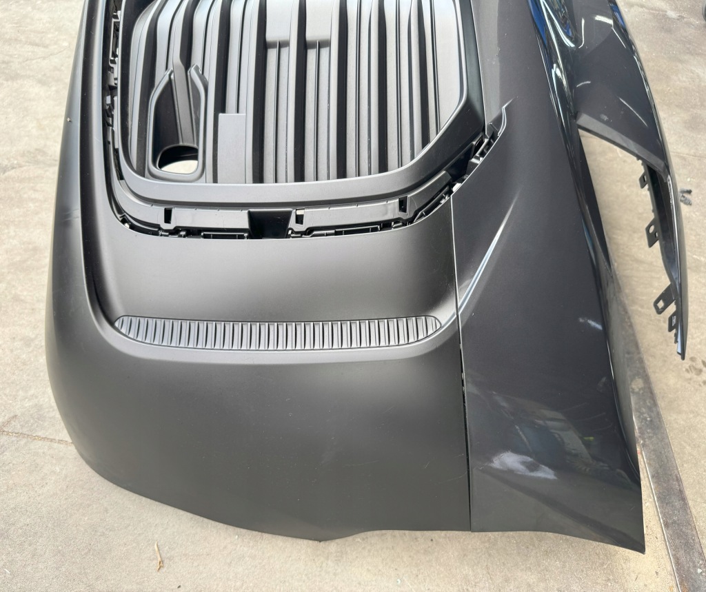 Бампер передний toyota proace рестайлинг  2024 год без pdc Оригинал