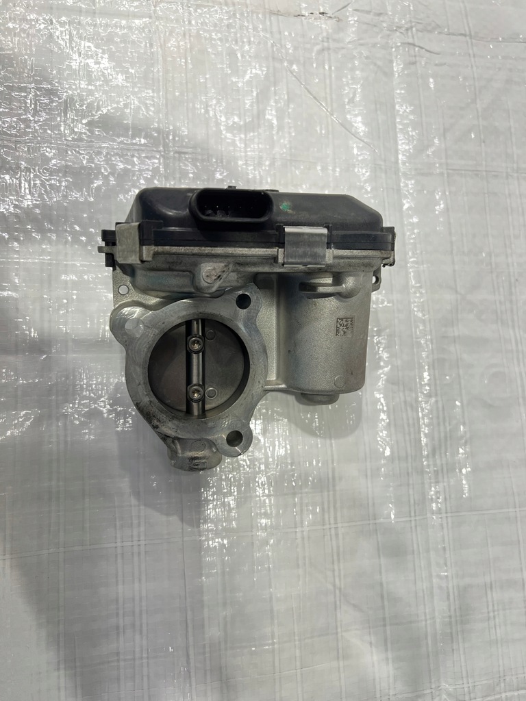 фото №1, Дроссельная заслонка 3.0 tdi audi vw 059131477e