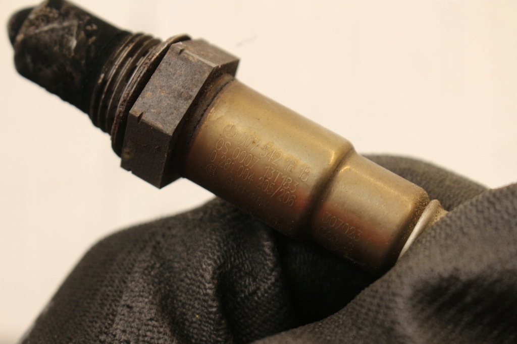 фото №4, Датчик лямбда-зонд 0075421618 mercedes w176 1.8 cdi