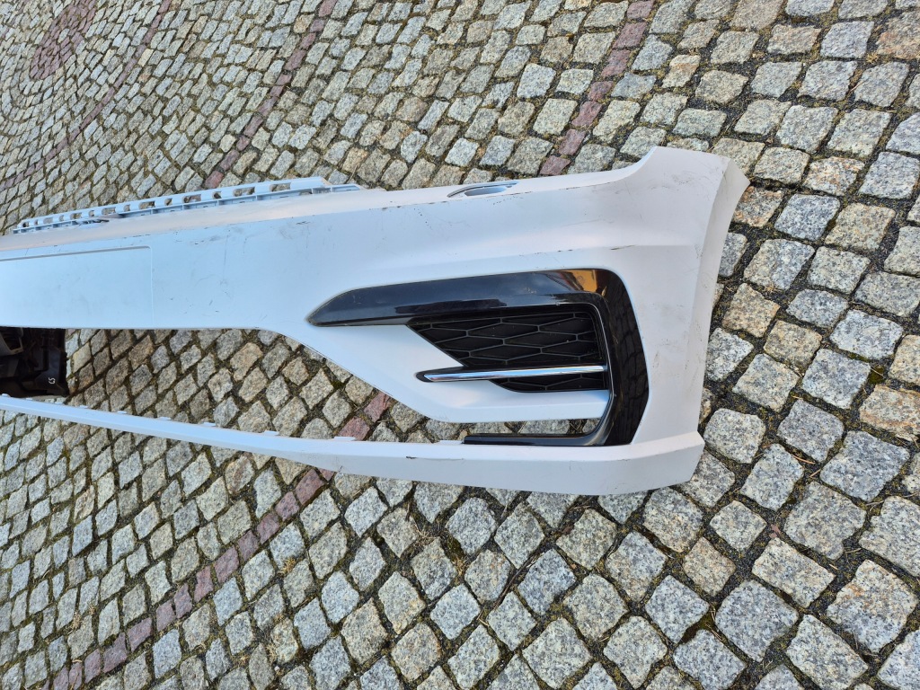 Vw golf vii sportsvan r-line бампер перед в Украине