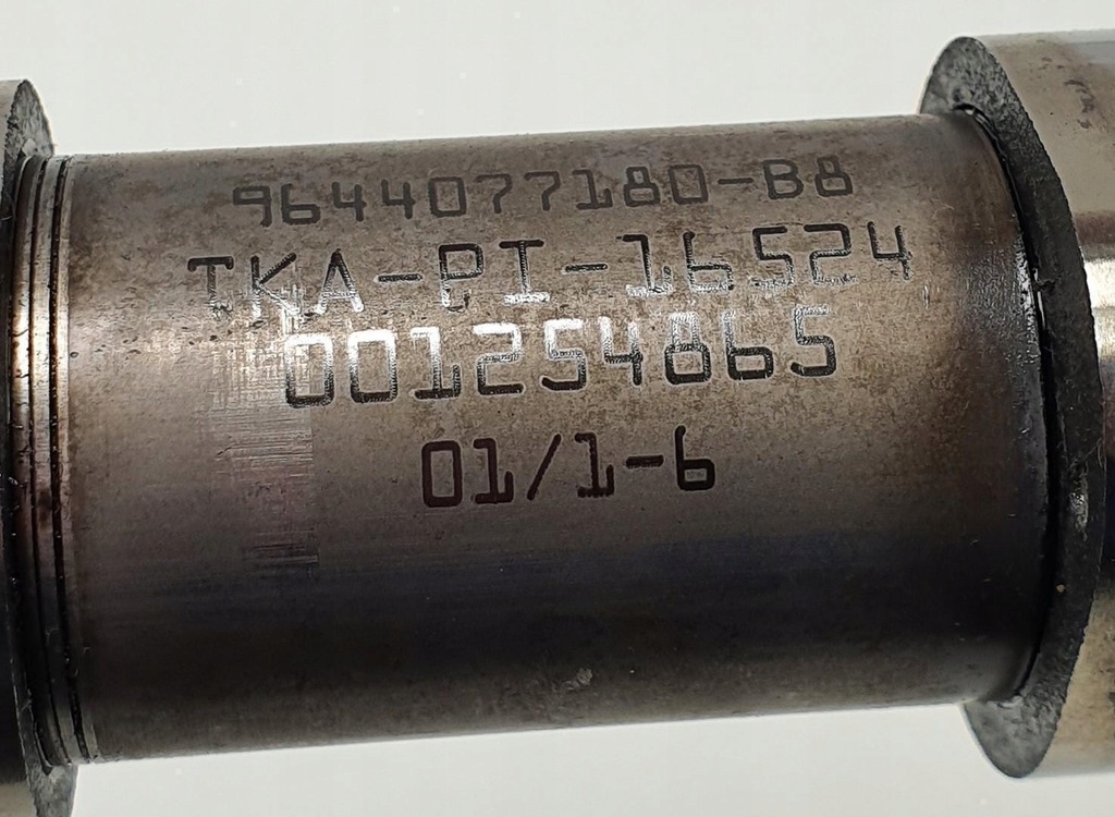 фото №8, Вал распределительного вала всасывающий volvo s40 2.0 d 9644077180