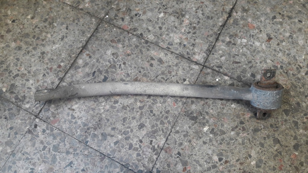 фото №7, Рычаг правый задняя alfa romeo 147 1.6