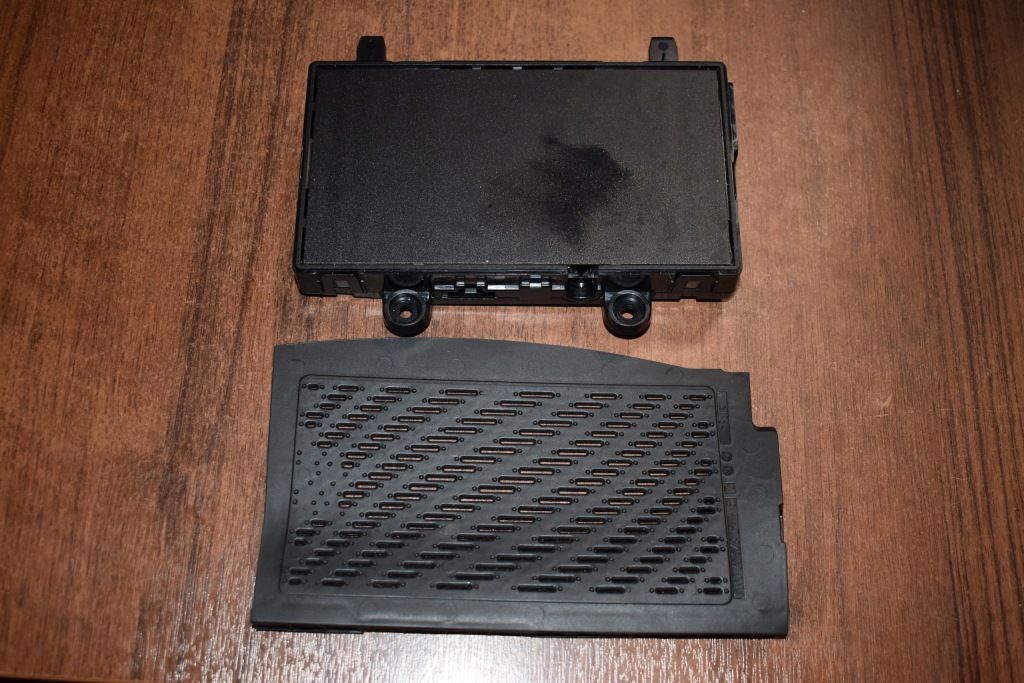 фото №1, Idealna зарядное устройство индукционная mercedes w167 x167 1