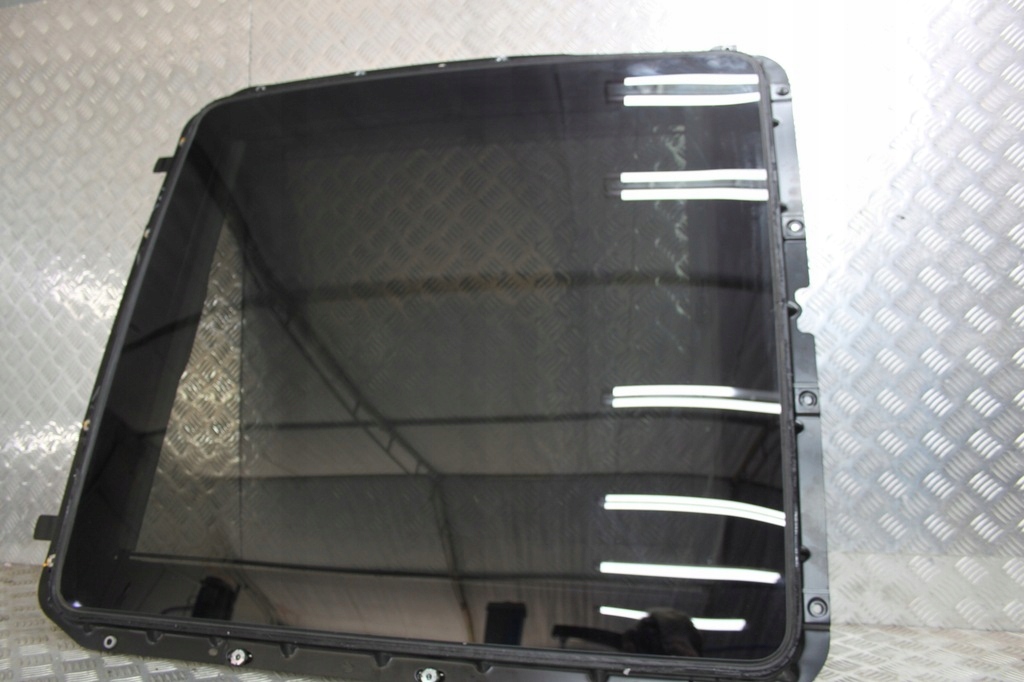 фото №1, Mercedes w245 панорама стеклянный крыша 1697800102