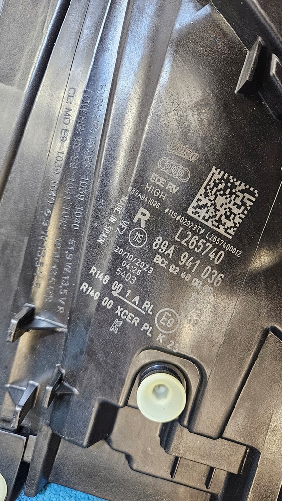 фото №7, Лампа перед передня права audi q4 matrix 89a941036