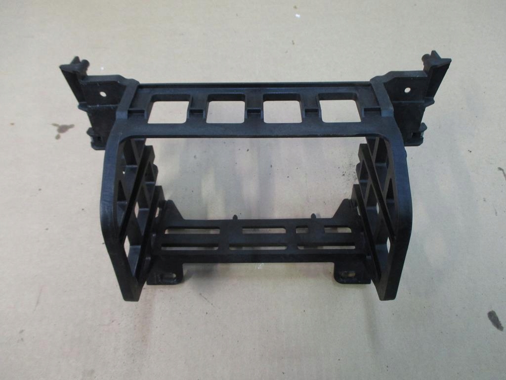 фото №2, Bmw 7 f01 08-15 рамка кронштейн радио 9112139