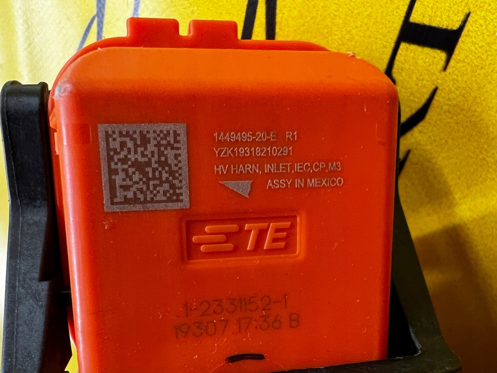 фото №10, Кабель шланг do зарядки аккумулятора tesla model 3