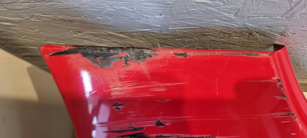 Поріг правий ferrari california f149 Зі Шроту