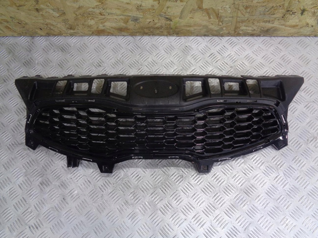 фото №1, Решётка радиатора решётка радиатора бампера перед kia ceed 2 ii 12- 86351-a2010