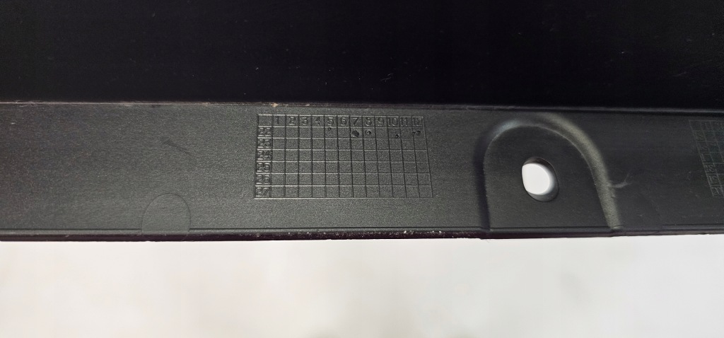 Молдинг нижня бампера перед bmw bmw 5 g30 g31 m-pakiet 17-20 Зі Шроту