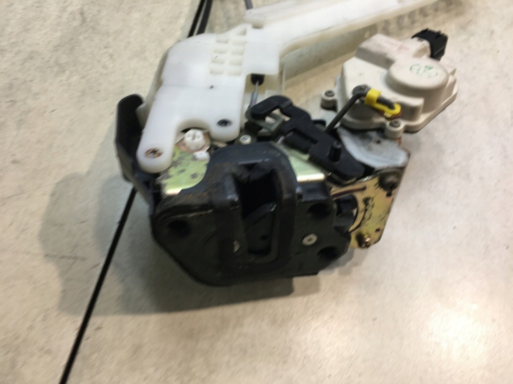 фото №7, Замок двері лівий задня elantra iii 5 pin