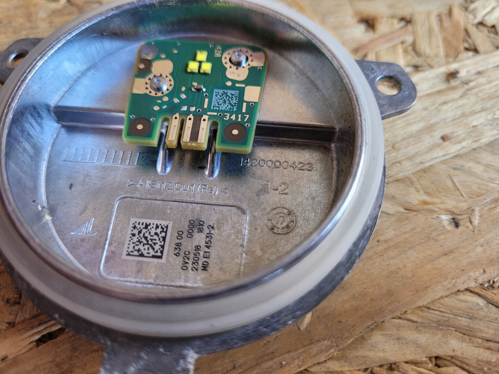 фото №4, Модуль led jeż bmw оригинальный номер 2 f46 1420000423