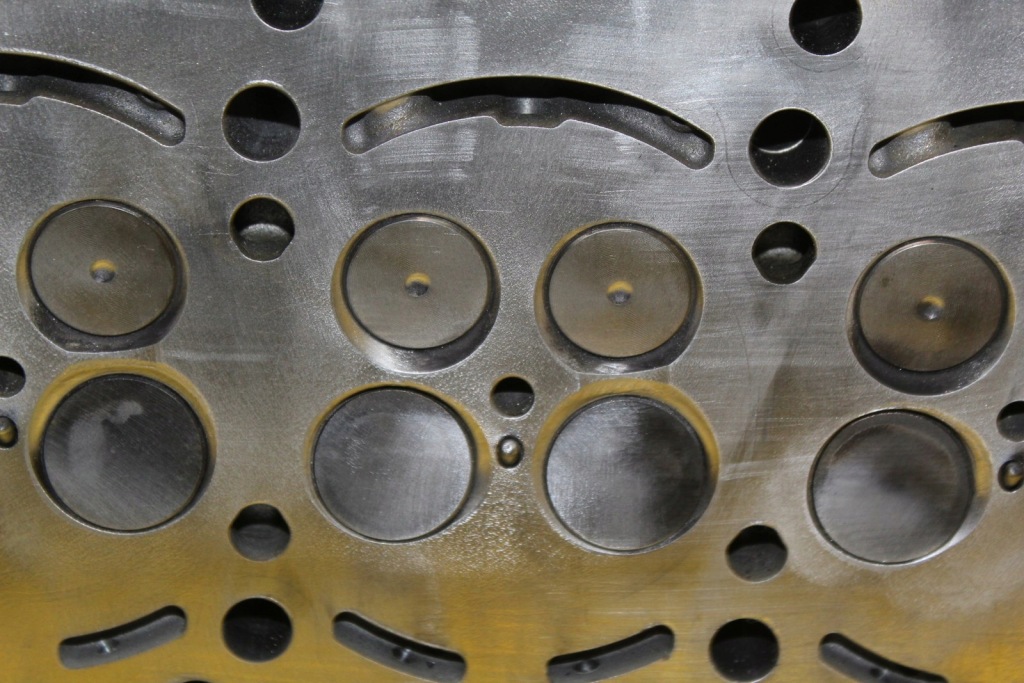 Головка mercedes w169 w245 2.0 cdi r6400162201 640.942 Недорого