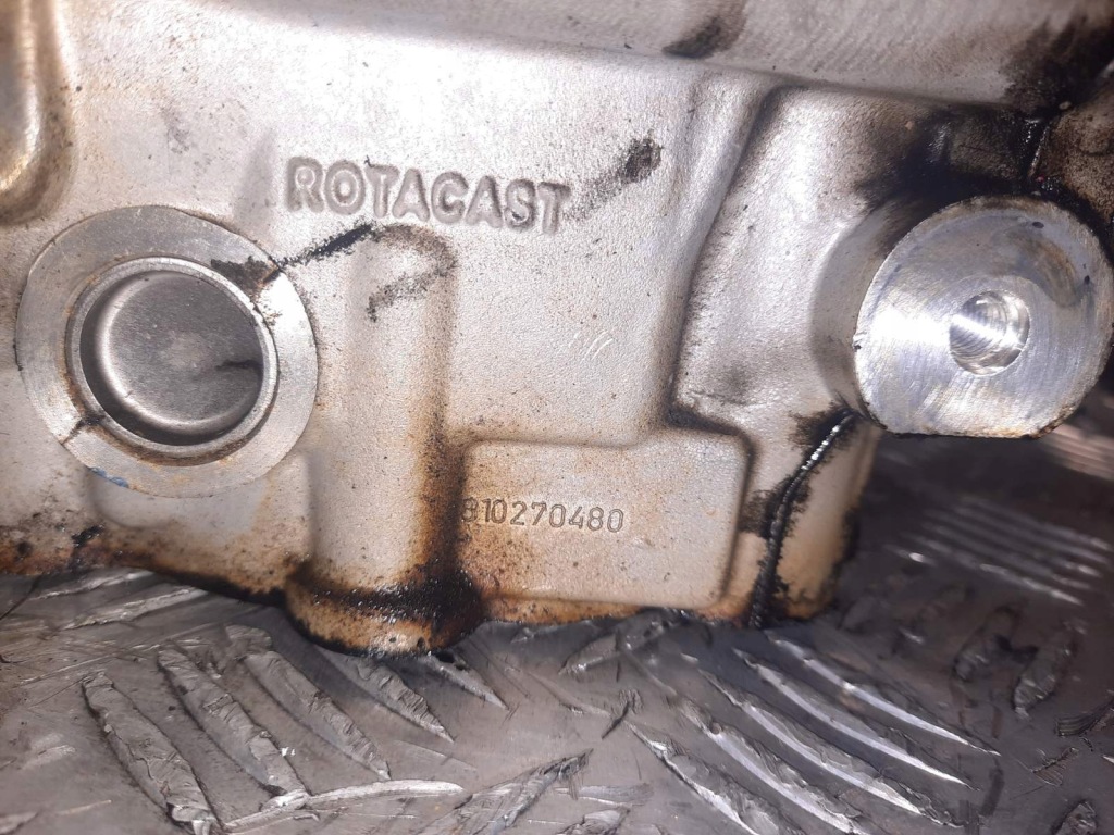 Головка вали range rover sport 3.0 d 9x2q-6c064-da в Україні