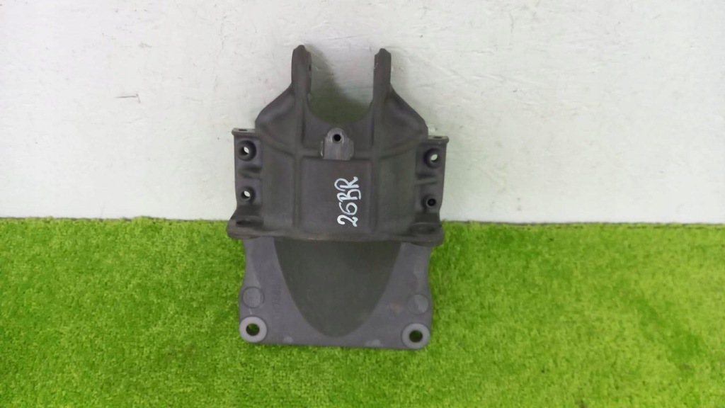 фото №1, Кронштейн перед рычаг renault alpine