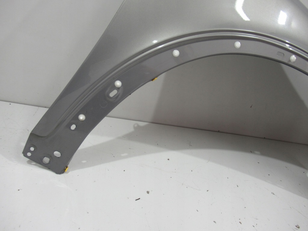 фото №8, Volvo c30 06-10 крыло правый перед c30 06-10