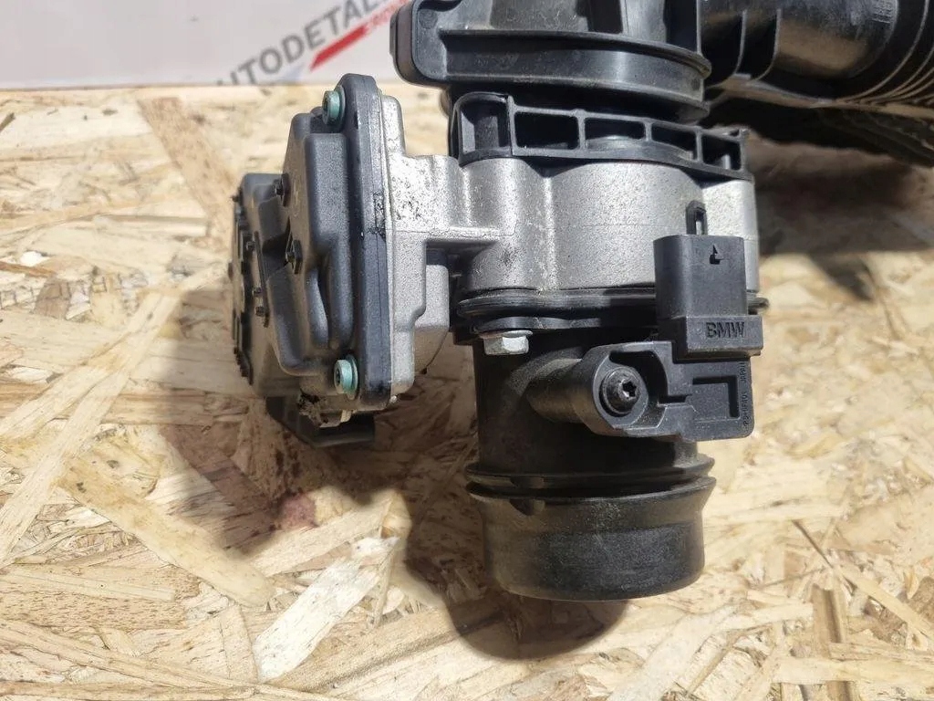 Купить Коллектор впускной  bmw 1 f20 7638457 1.5l бензиновый 2017