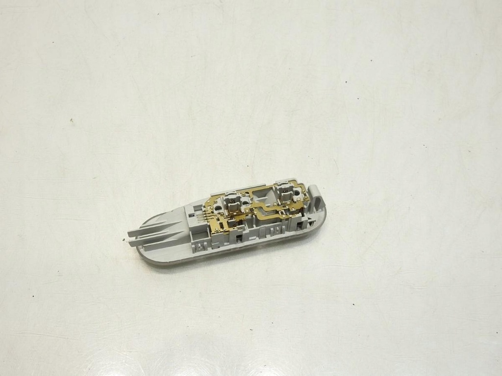 фото №3, Освещение кабины renault clio iii 8200073231