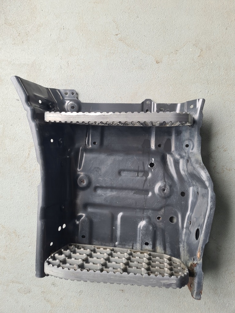 фото №1, Scania r s ngs stopiń подножка правая