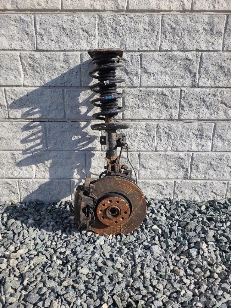 фото №1, Mcperson поворотний кулак лівий перед citroen jumpy iv 2.0 blue