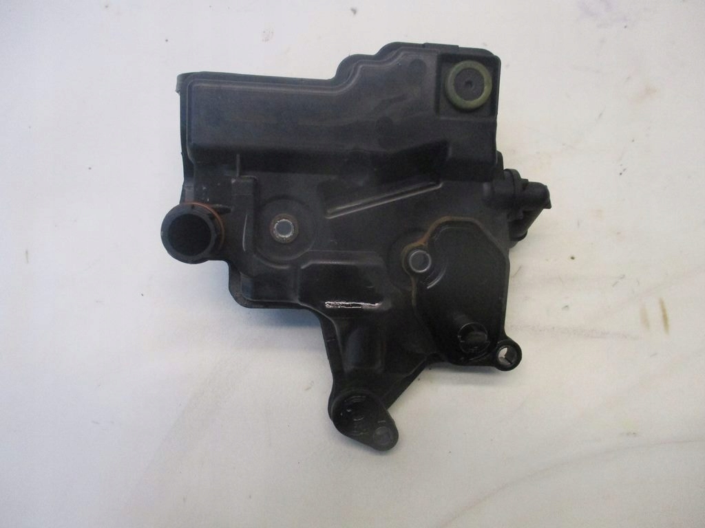 фото №6, Вентиляция картера масла peugeot 3008 2.0 hdi