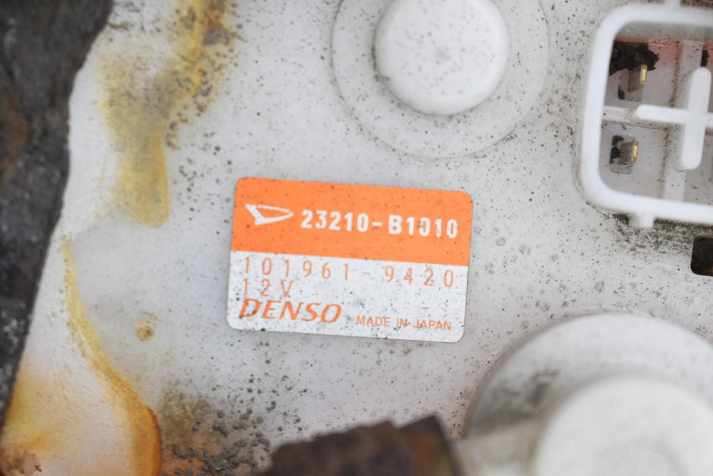 фото №8, Помпа насос топлива 23210-b1010 daihatsu sirion 2 ii m300 1.3 16v 05-07