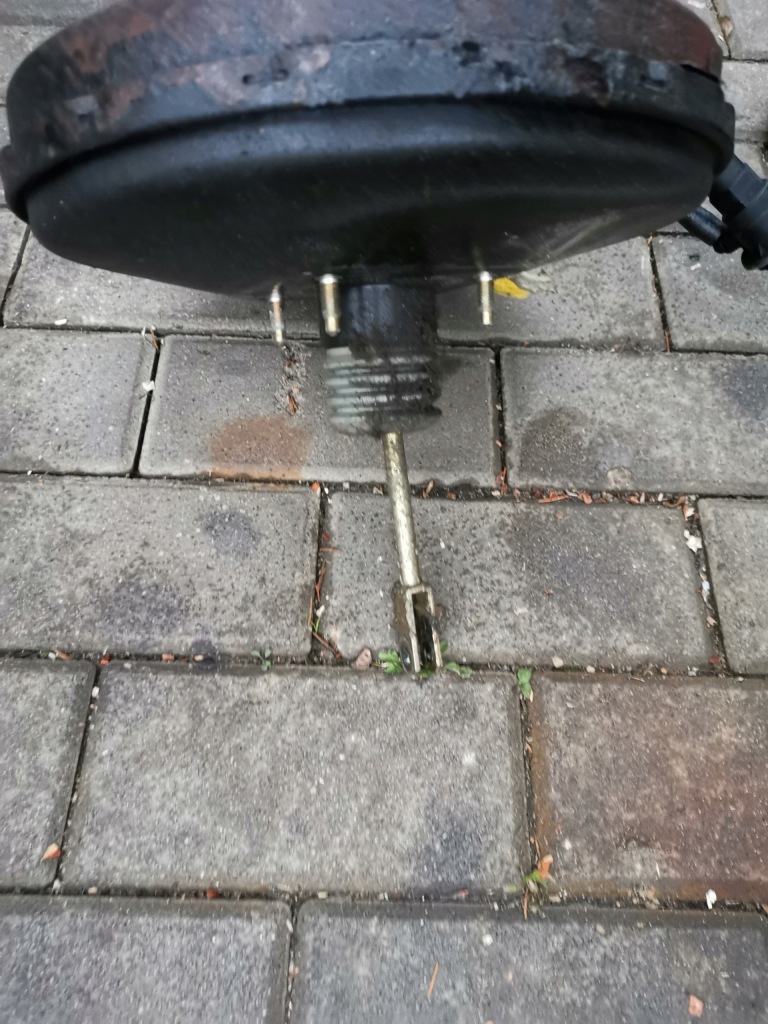 фото №3, Усилитель тормозов тормозные насос 82003353820 renault master ii movano