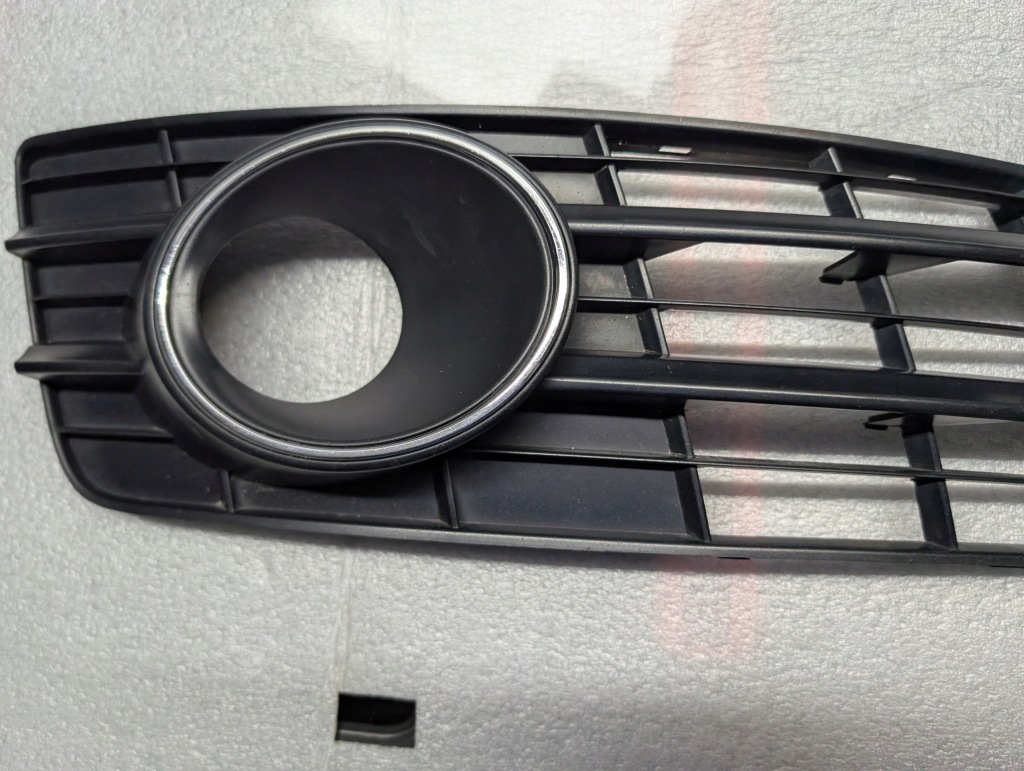 Audi a7 c7 4g8 решітка бампера протитуманної фари ліва права перед Доставка