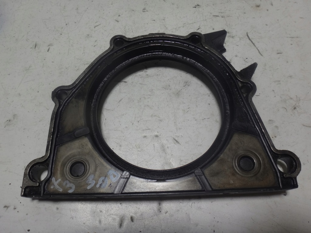 Кронштейн уплотнитель вала bmw e60 e63 e53 e83 3.0 d m57 n в Украине