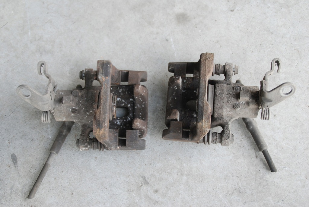 фото №3, Leon 3 iii суппорт тормозной l / p задняя задний