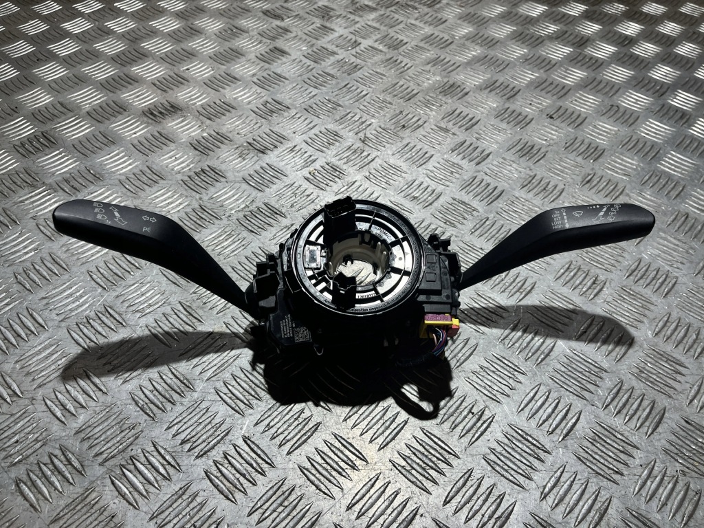 Купити Перемикач комбінований vw id3 19-