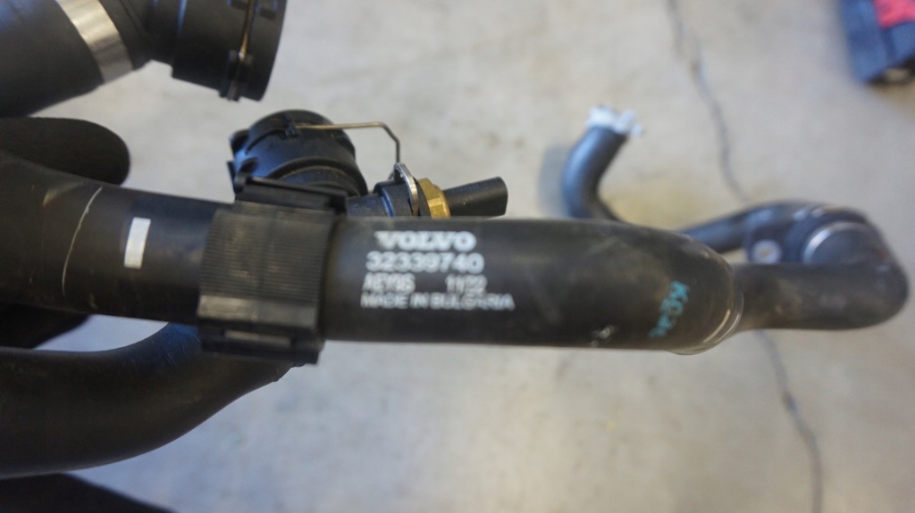 фото №3, Wąż труба шланг wody volvo xc40 c40 ev электрик polestar ii