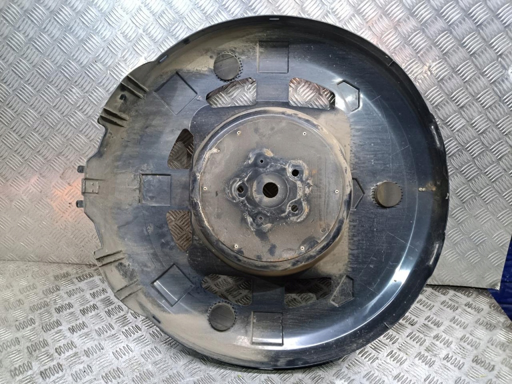 фото №1, Suzuki grand vitara ii корзина колеса запасного