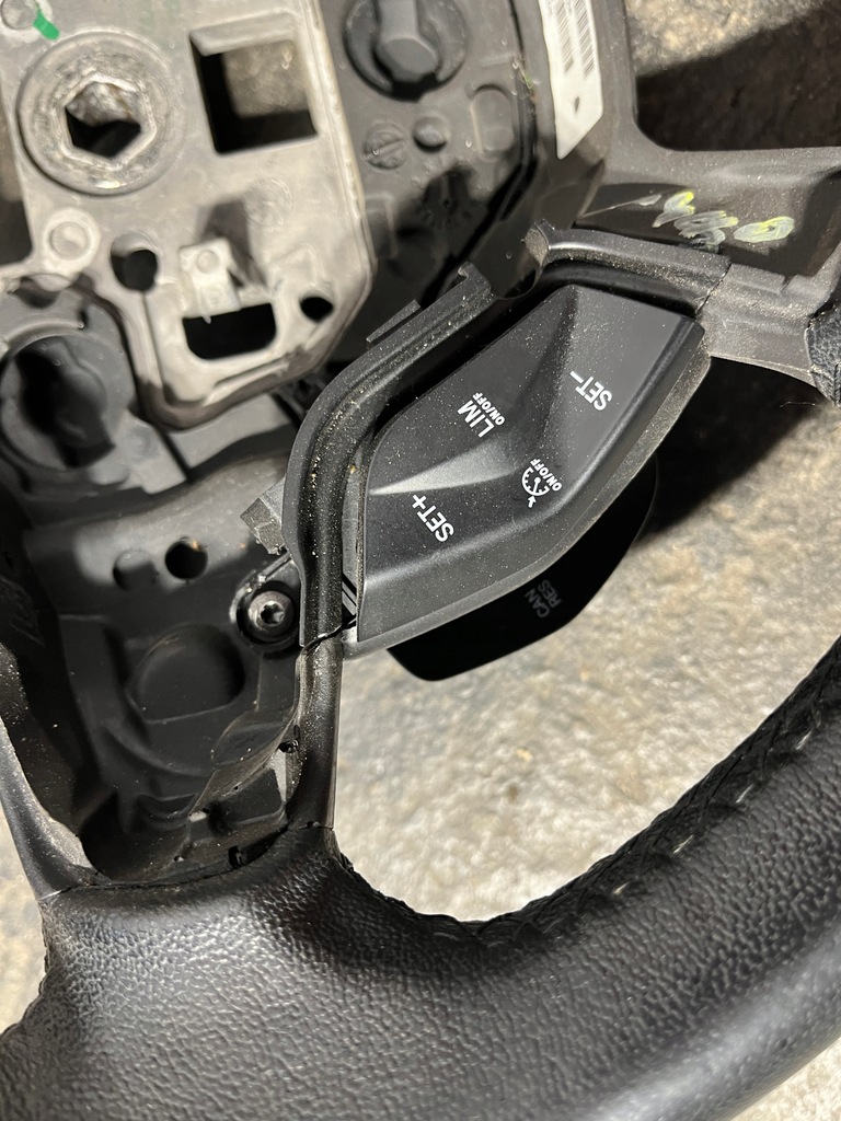 фото №13, 3 ford c-max kuga mk2 focus mk3 воздуховод кожа