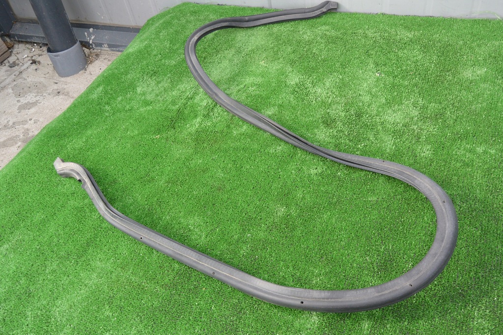 фото №5, Прокладка капот перед оригінал maserati ghibli iii