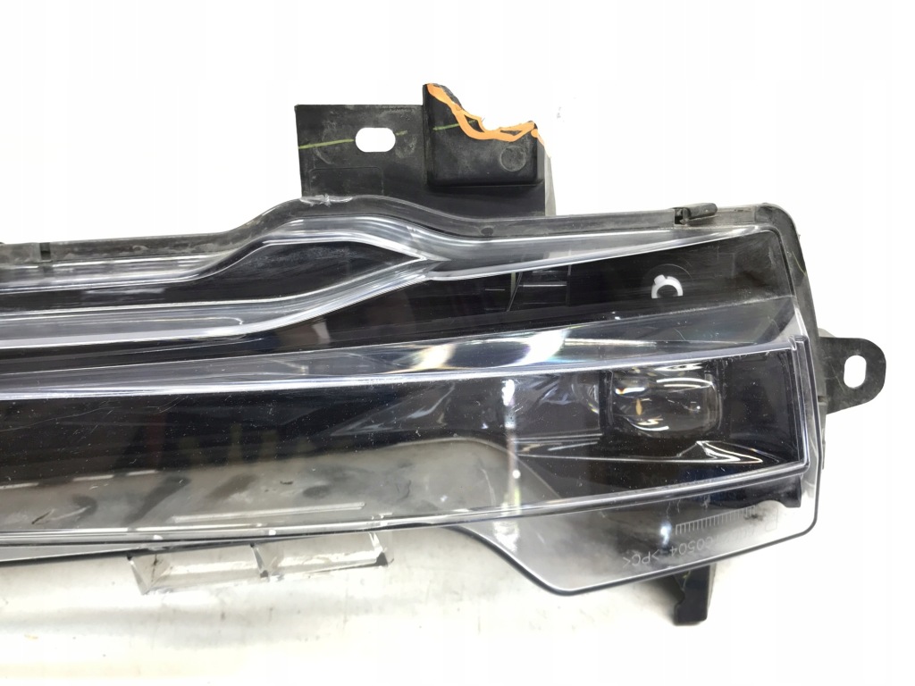 Tesla 3 протитуманна фара led drl правий 1077396-00-d Доставка