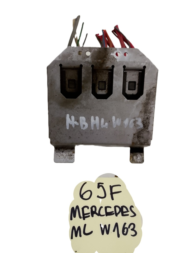фото №1, Mercedes w163 a1635452232 модуль безопасности sam