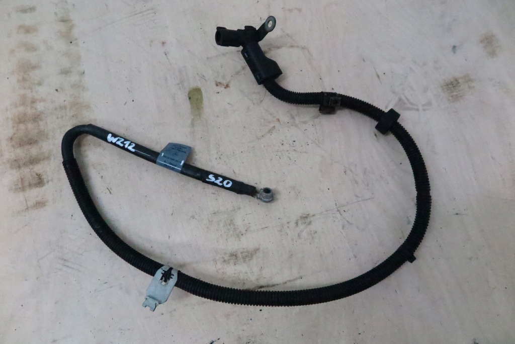 Купить Жгут генератора mercedes benz w212 a2124405513
