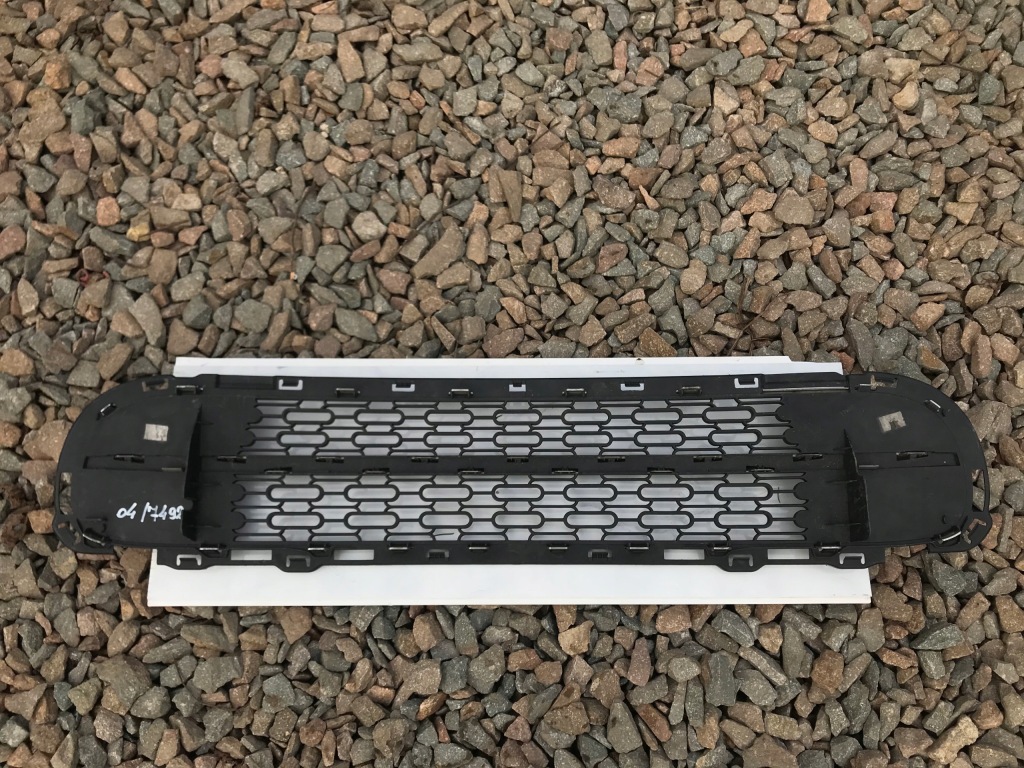 фото №2, Mini cooper r55 r56 решётка средняя бампера перед