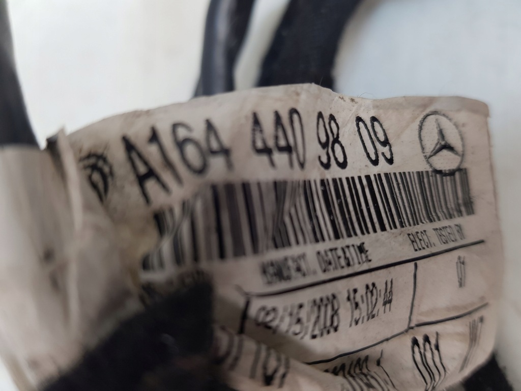 фото №9, Mercedes r w251 монитор дисплей подголовник oryg