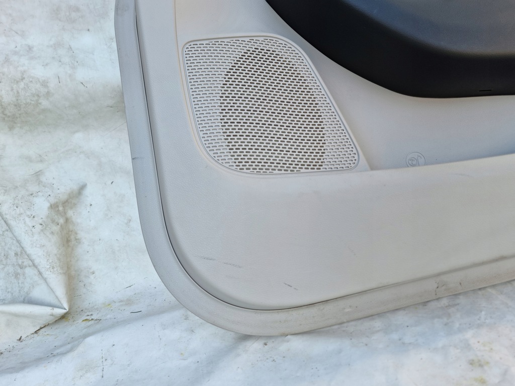 фото №7, Chrysler pacifica 3.6 обшивка двері правий перед пасажира 17r