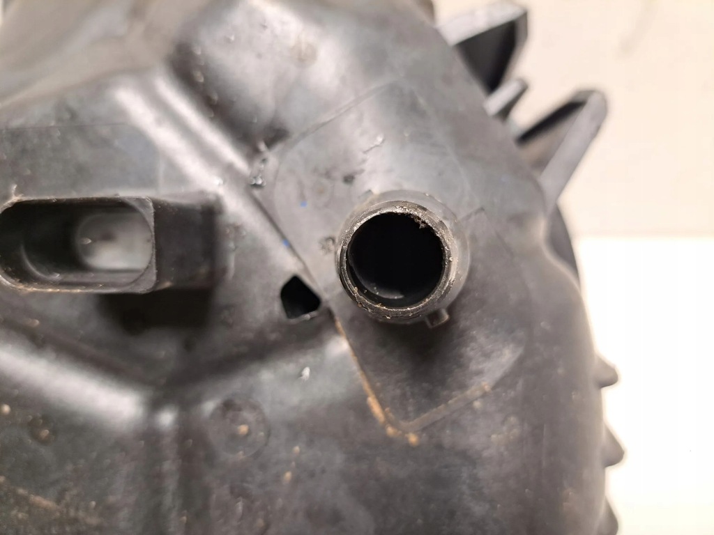 Бачок розширювальний bmw i4 g26 7925641 electric 250kw 2024 Ціна