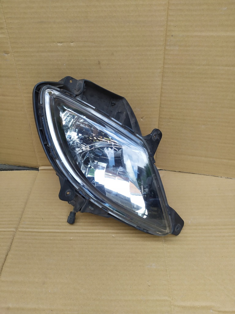 фото №1, Hyundai ix20 противотуманная фара правый перед drl