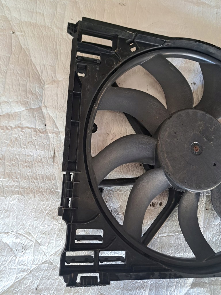 Bmw f80 f82 f87 вентилятор радиатора 2284887 d1545 Цена