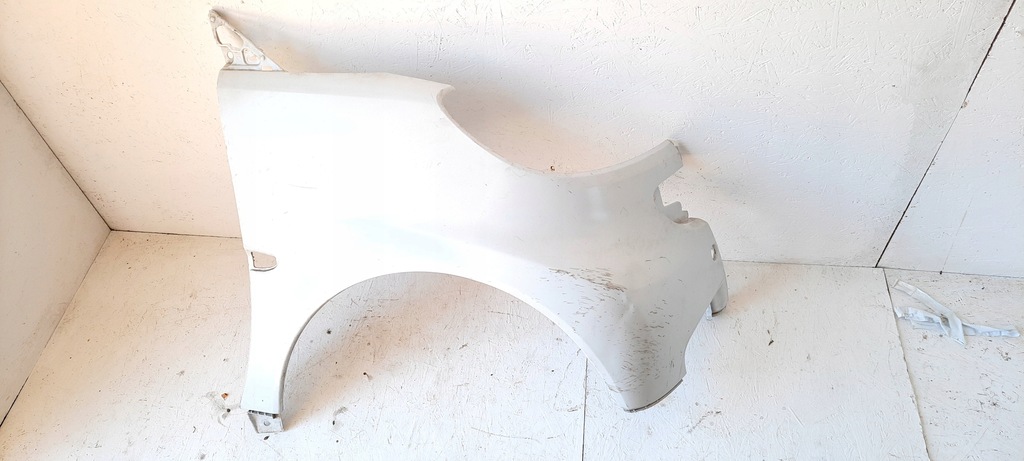 фото №1, Smart fortwo a4518810201 крила правий перед повний